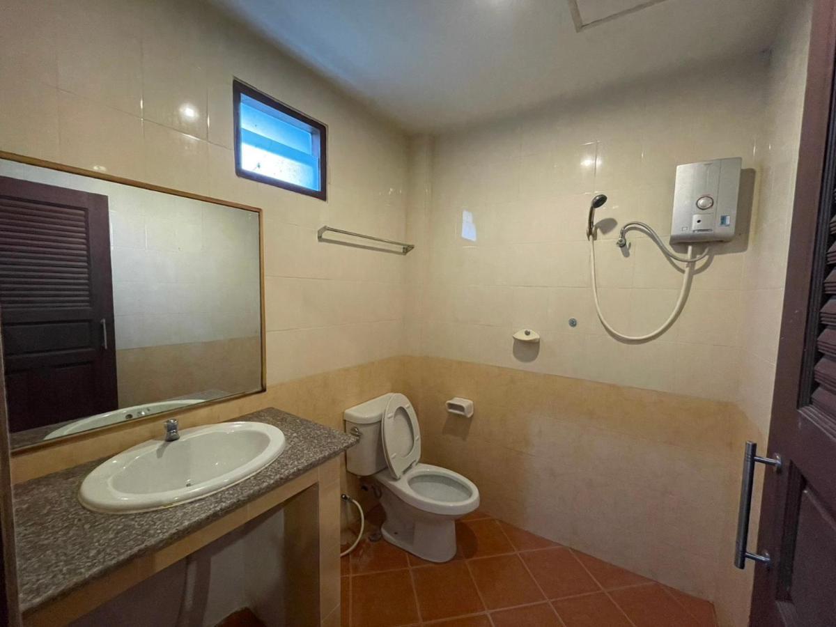 Bank Guesthouse Хаад Рин Экстерьер фото