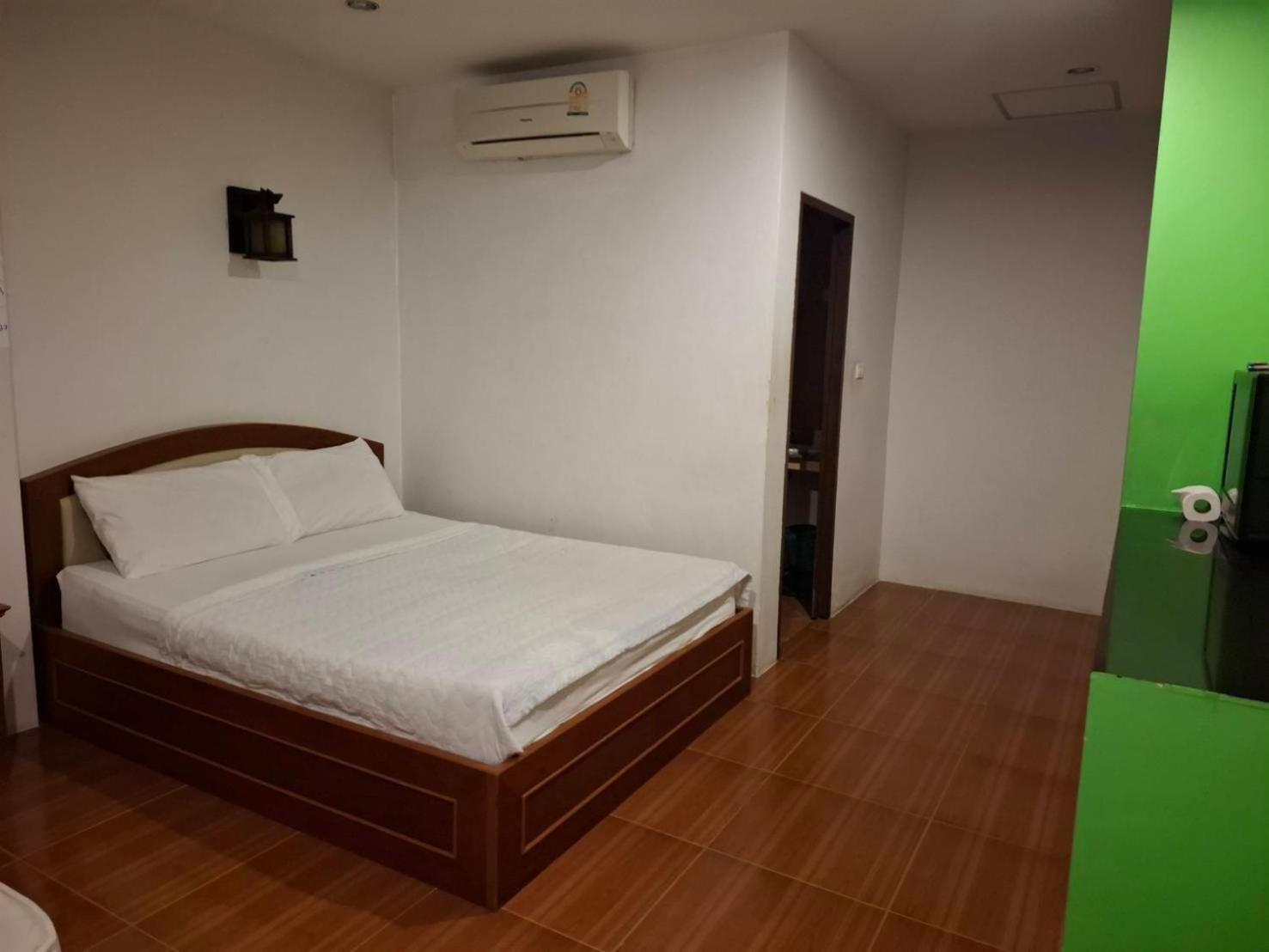 Bank Guesthouse Хаад Рин Экстерьер фото